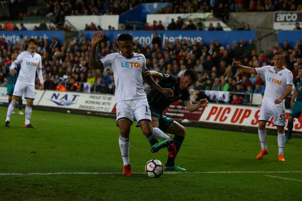 名字深深镌 名字深深镌