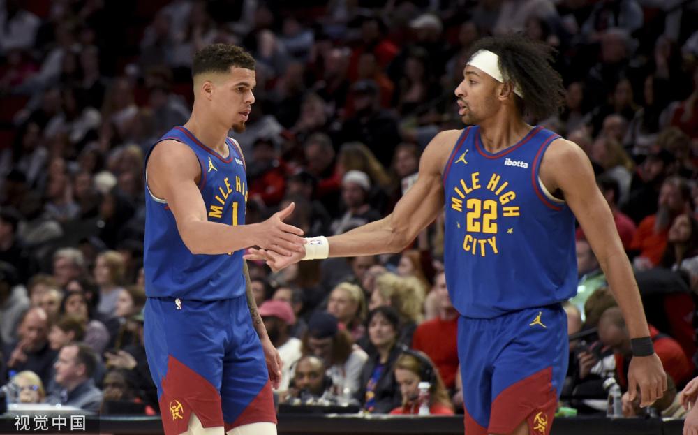 中国足球由 中国足球由