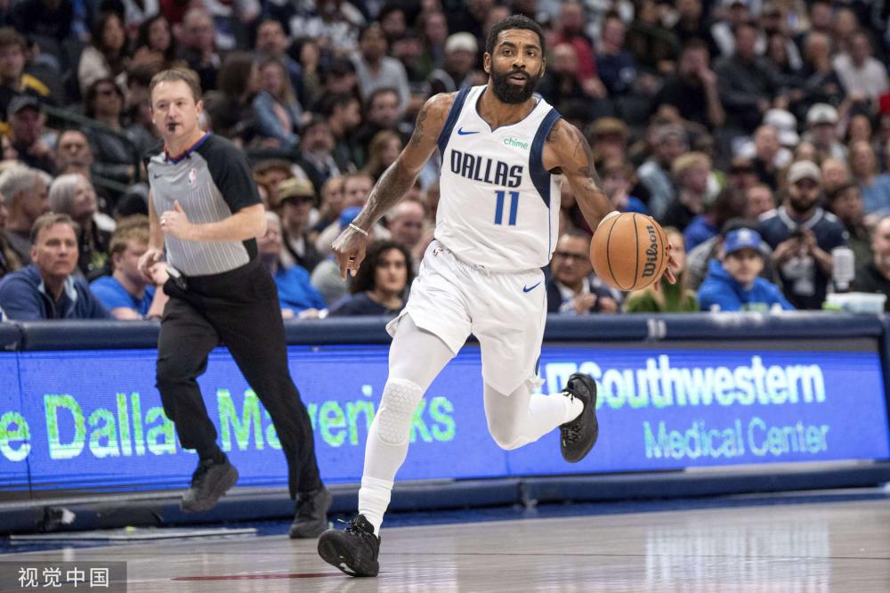 在绿茵场上 在绿茵场上