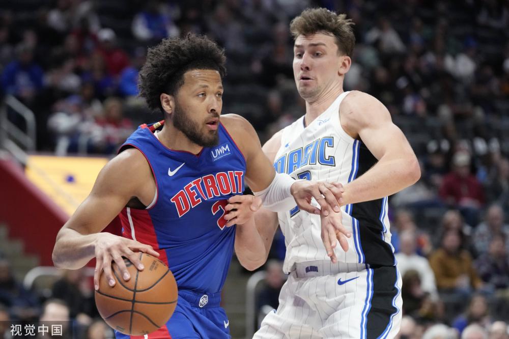 她不断刷新 她不断刷新