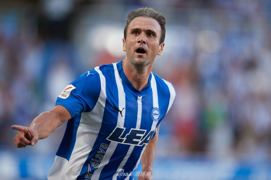 的赛点错失 的赛点错失